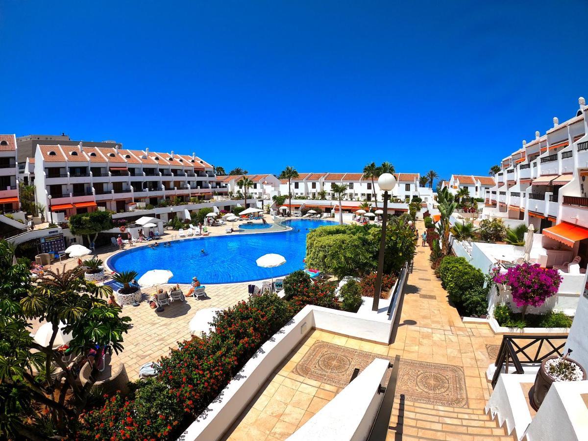 Parque Santiago I - 2 Bedroom - 1 Bathroom - Open Plan Living - Kitchen Area - Extra Large Balcony - First Floor Appartement *
